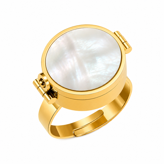 Anillo de Diseño con Compartimento Oculto